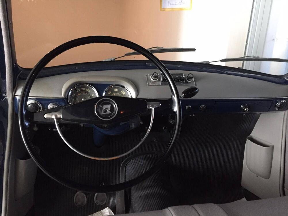 Lancia Appia 2 Serie C10S d'epoca a Milano (4)