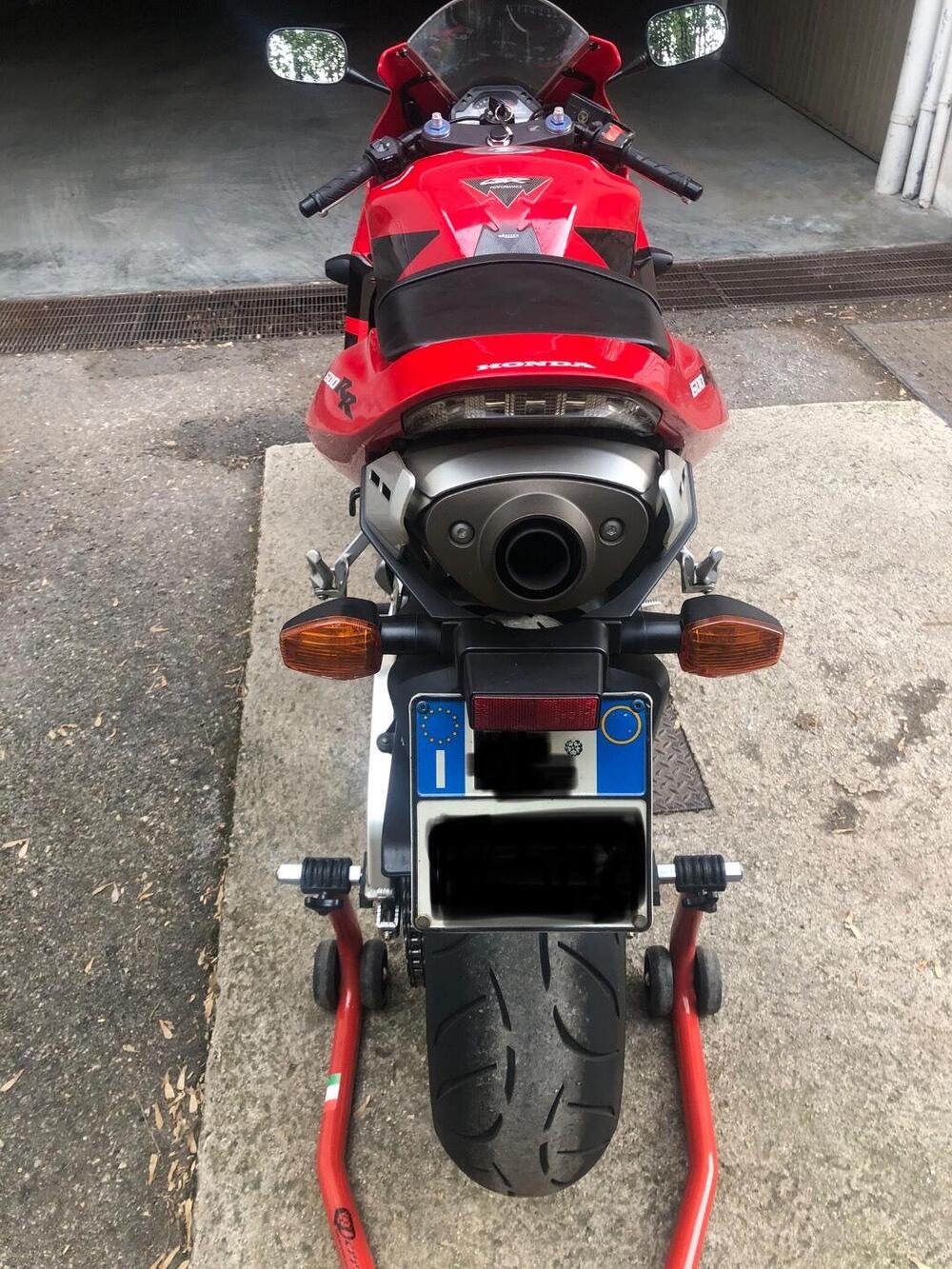 Honda CBR 600 RR (2003 - 04) (5)