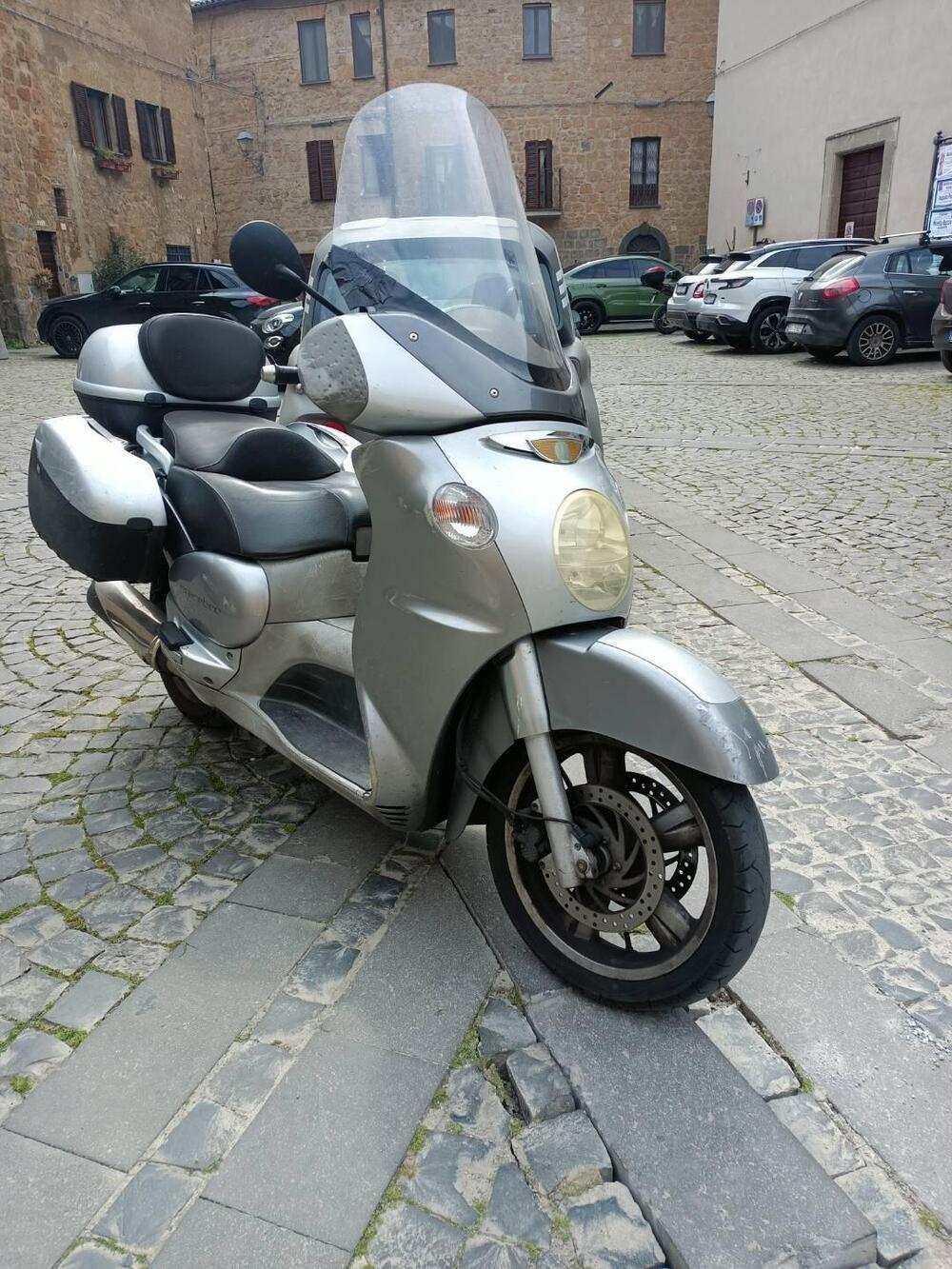 Aprilia Scarabeo 500 (2002 - 06) (2)