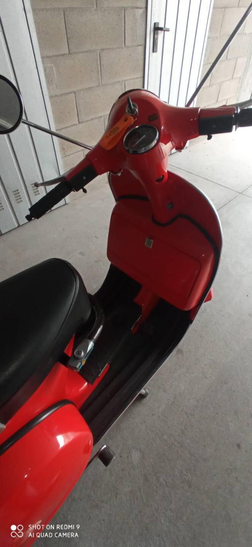 Piaggio Vespa 125 PX (3)