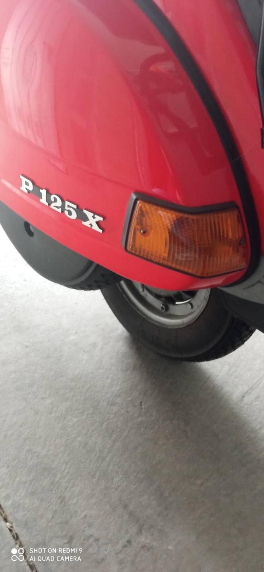 Piaggio Vespa 125 PX (10)