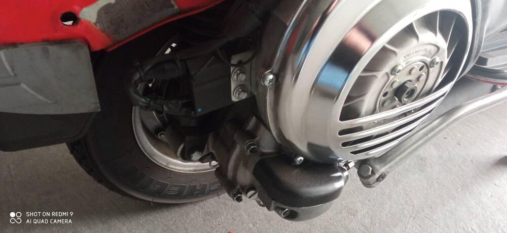 Piaggio Vespa 125 PX (12)