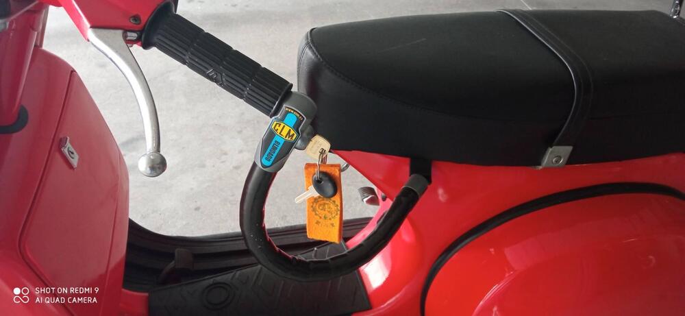 Piaggio Vespa 125 PX (16)