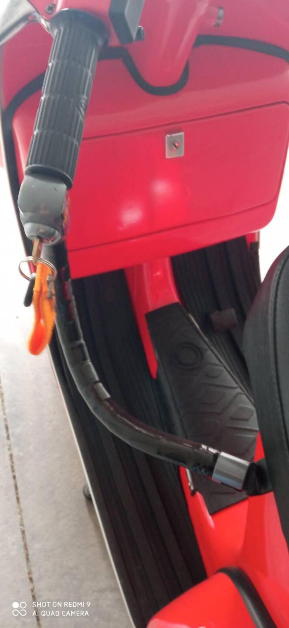 Piaggio Vespa 125 PX (18)