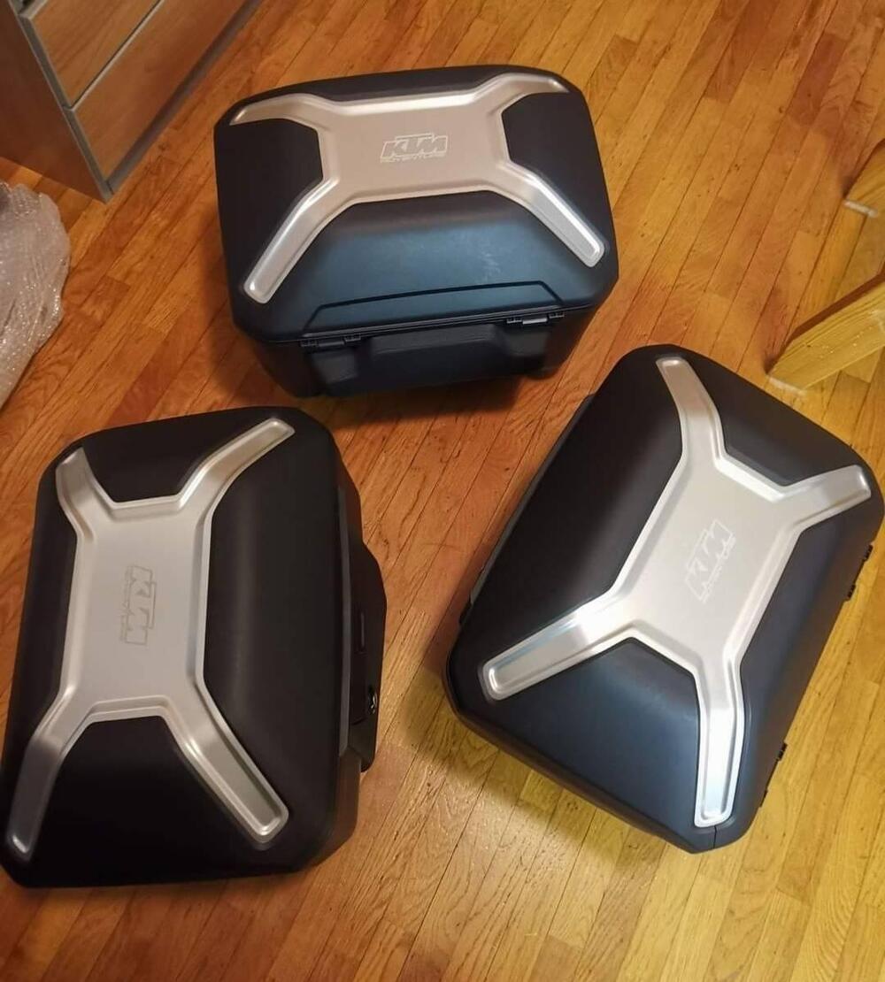 KTM 1290 Super Adventure S (2022 - 25) (9)