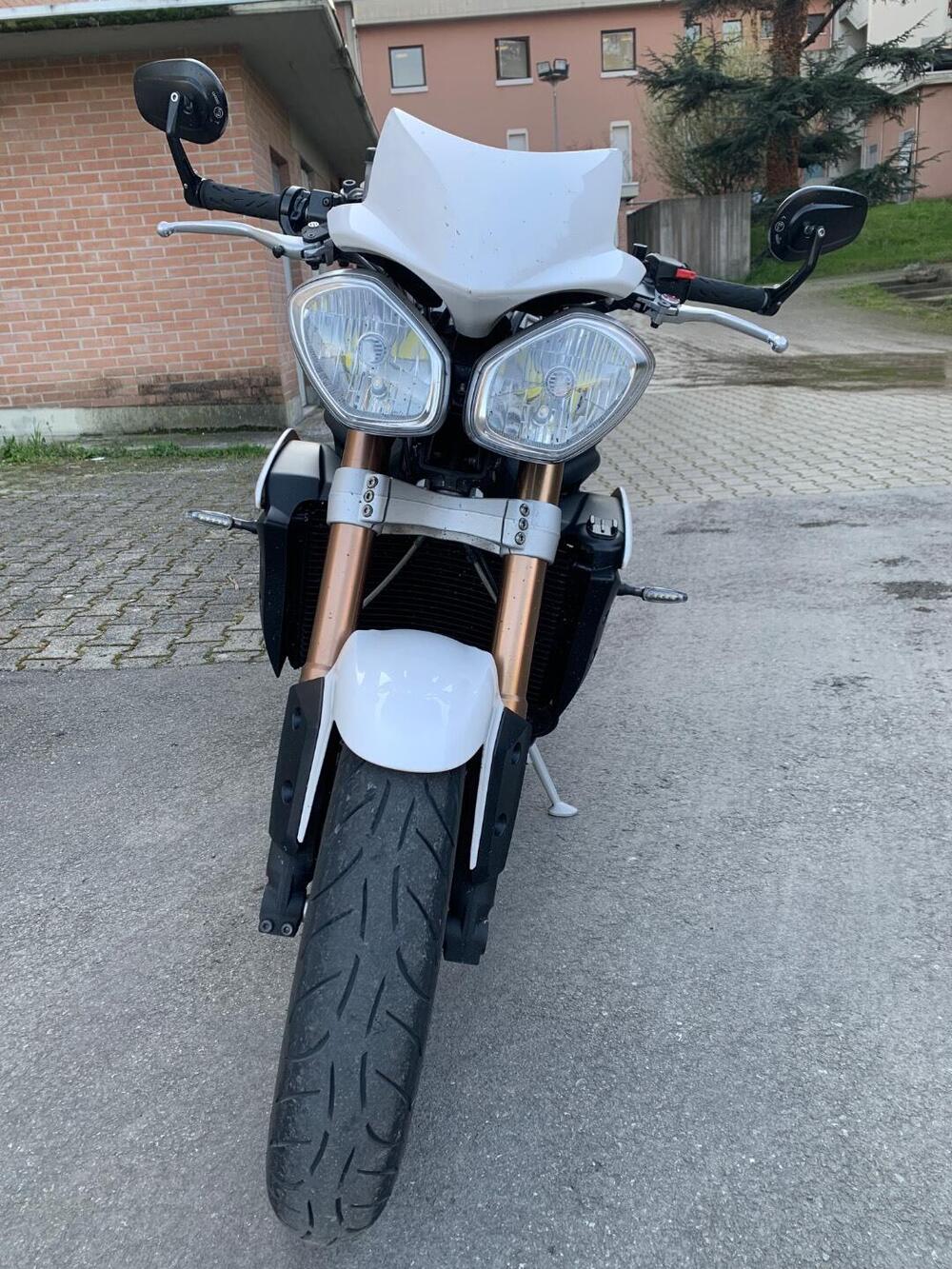 Triumph Speed Triple 1050 ABS (2011 - 15) (5)