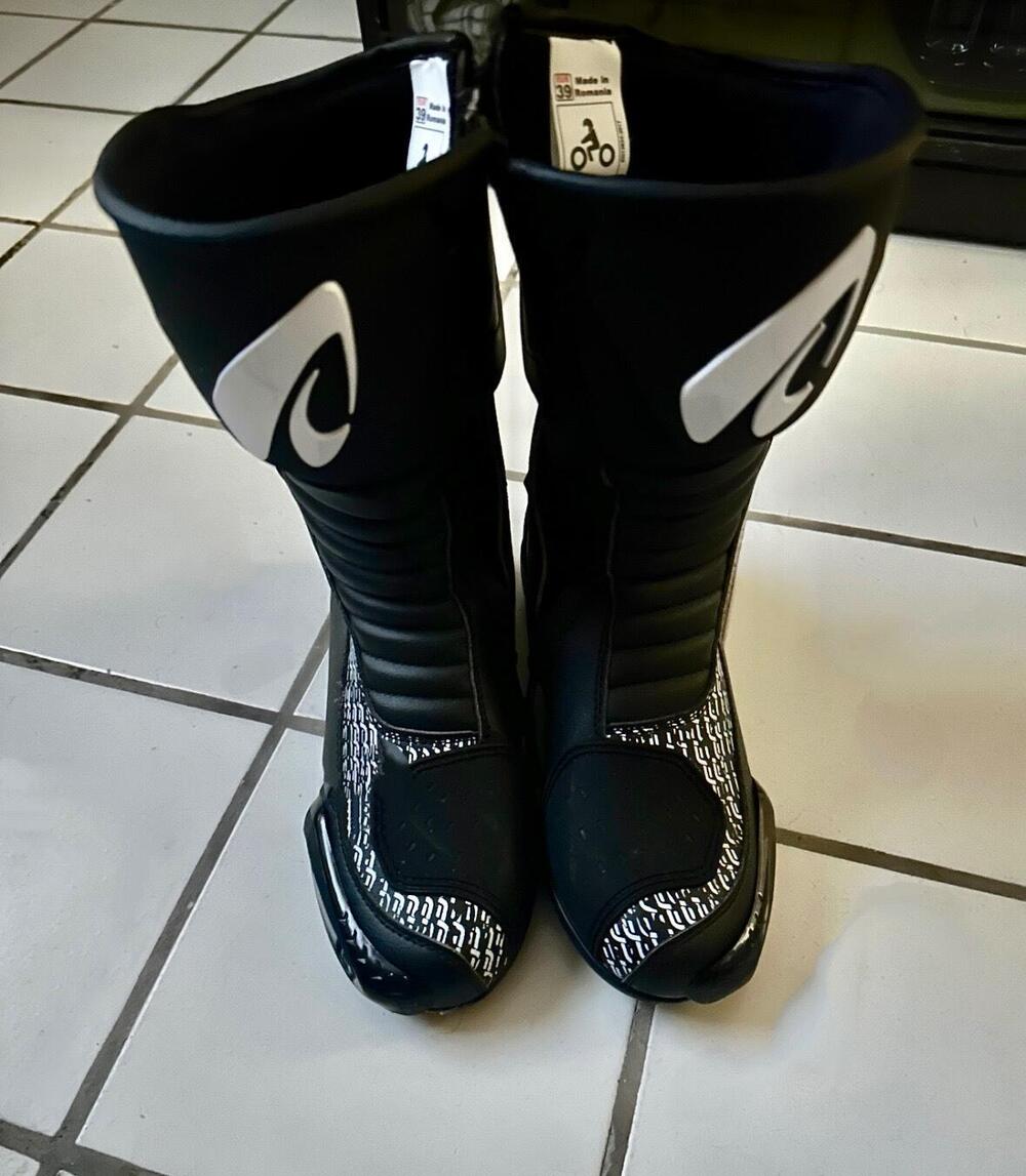 Stivali da pista Forma (2)