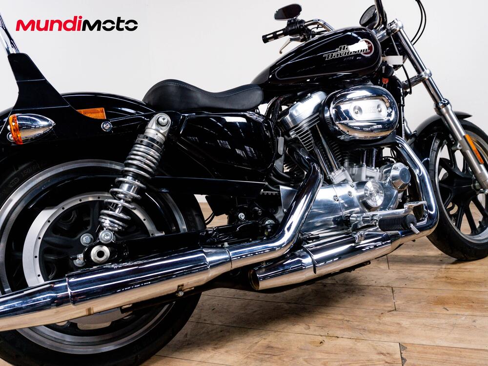 Harley-Davidson 883 SuperLow (2010 - 16) - XL 883L (4)