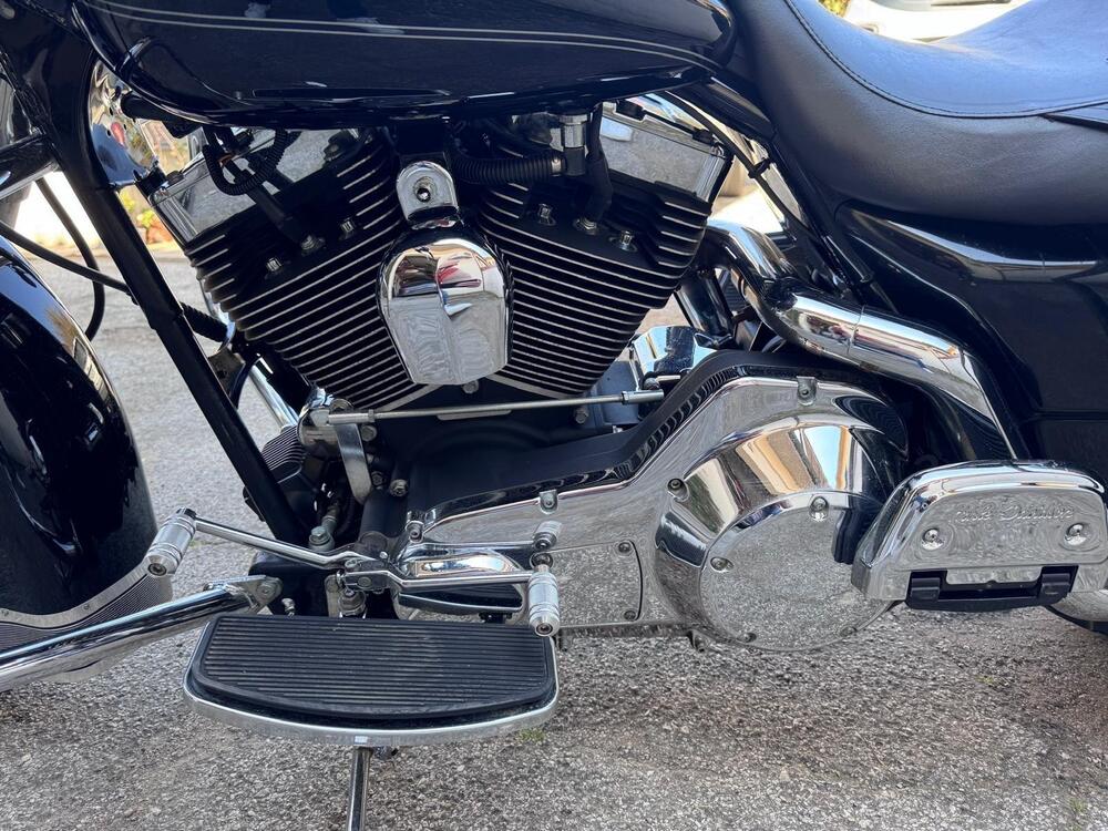 Harley-Davidson 1450 Road King Classic (2006 - 07) - FLHRCI (2)