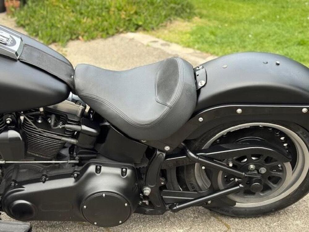 Harley-Davidson 1690 Fat Boy Special (2010 - 17) - FLSTF (12)