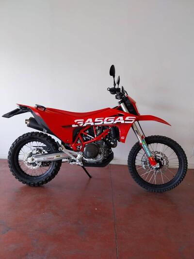 GASGAS ES 700 (2022 - 26) usata