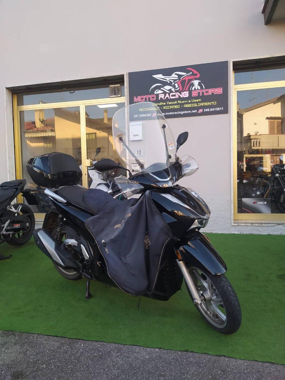 Honda SH 350 (2021 - 24) (2)