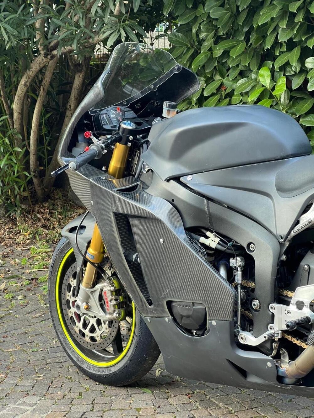 Honda CBR 600 RR (2007 - 08) (8)