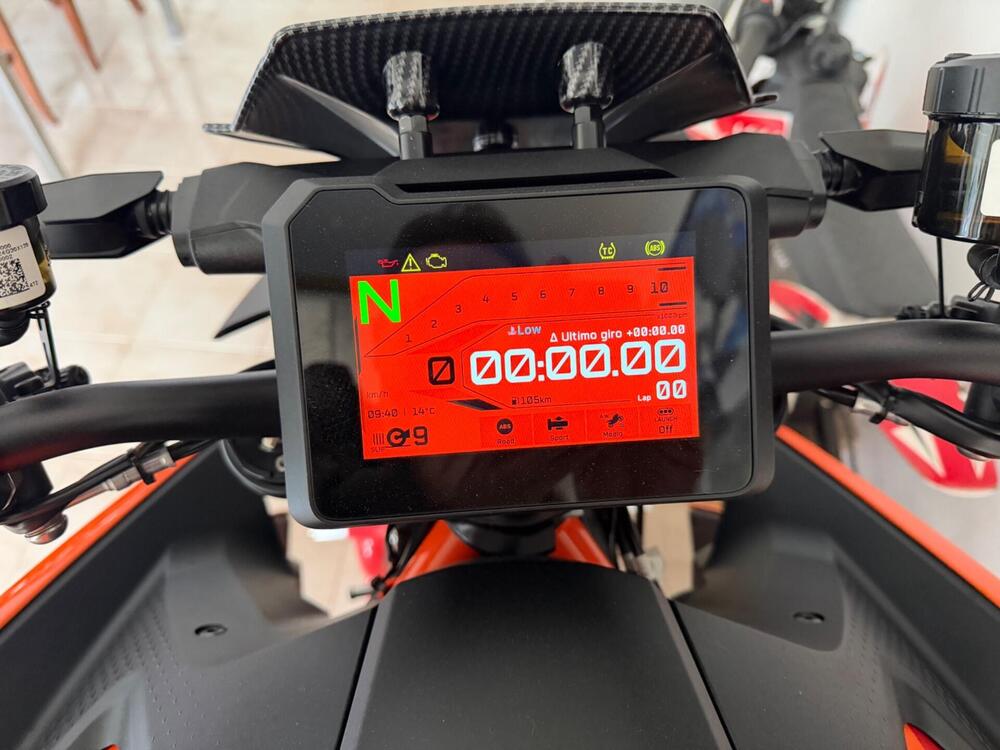 KTM 1390 Super Duke R (2024 - 26) (6)