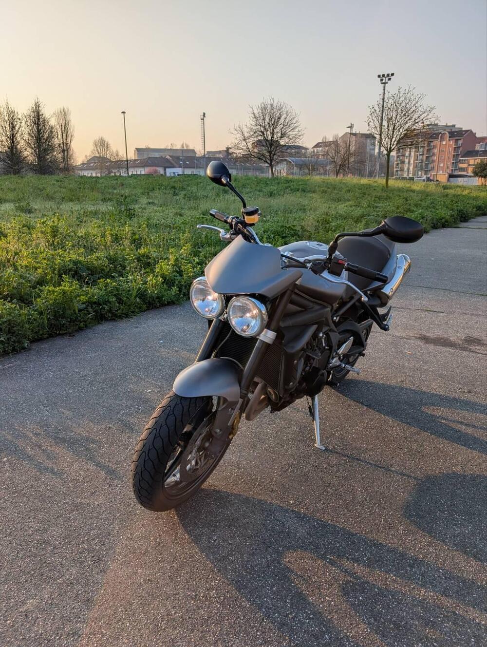 Triumph Street Triple R (2009 - 12) (4)