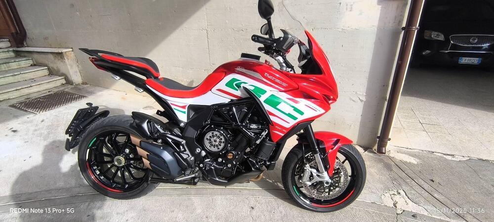 MV Agusta Turismo Veloce 800 RC SCS (2022 - 26) (3)