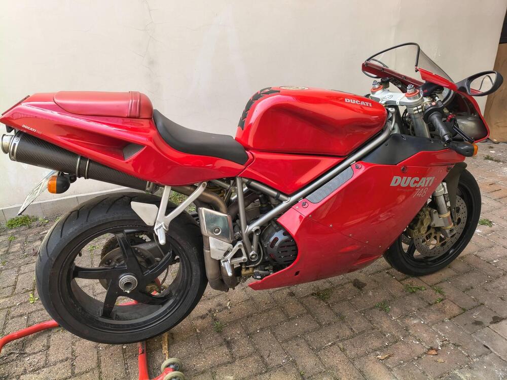Ducati 748 Biposto (1998 - 03) (2)
