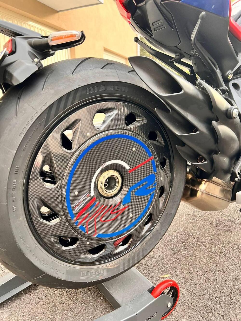 MV Agusta Dragster 800 RR SCS America (2023 - 25) (3)