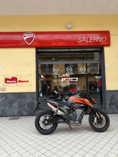 KTM 790 Duke L (2023 - 24) usata