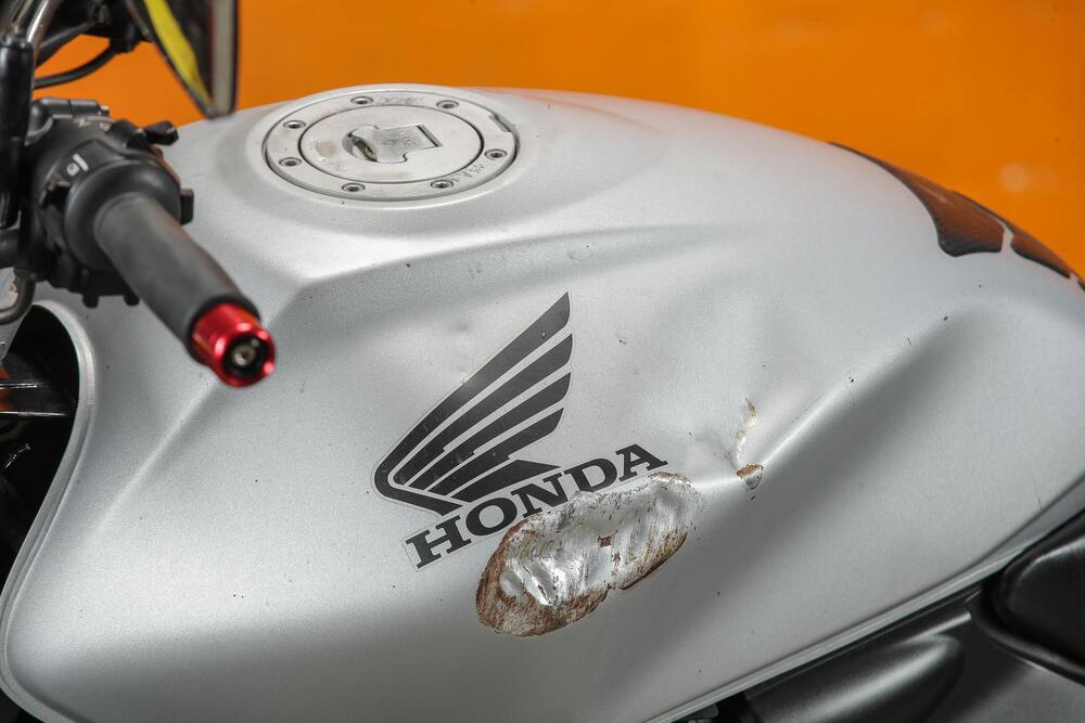 Honda Hornet 600 (2003 - 04) (12)