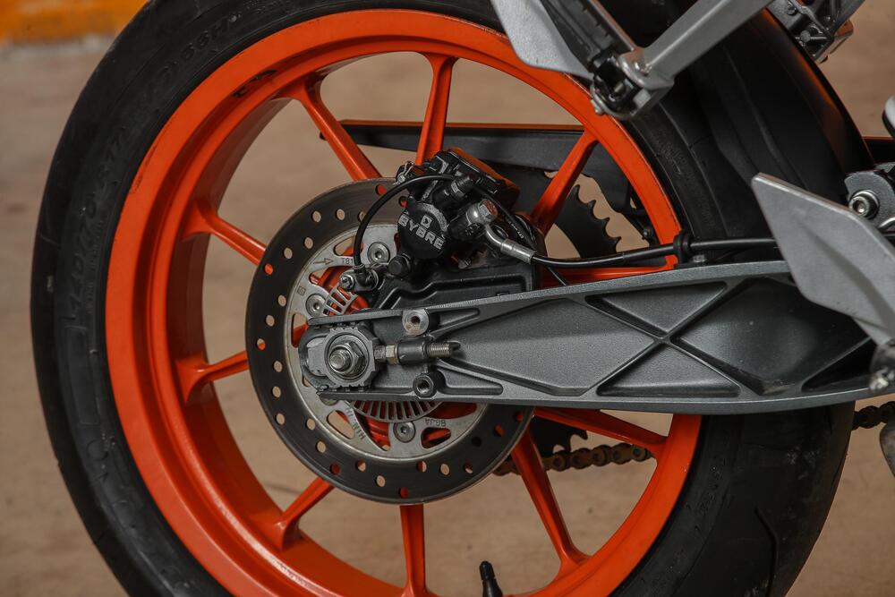 KTM 390 Duke ABS (2017 - 20) (4)