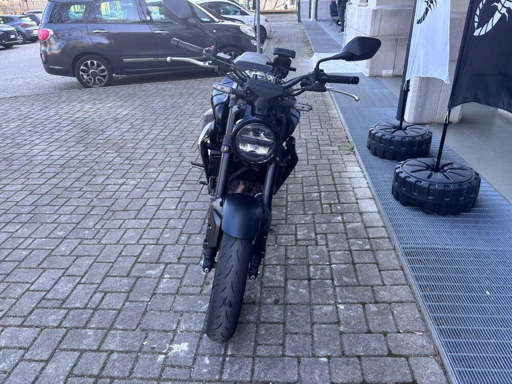 Honda CB 300 R (2022 - 26) (3)