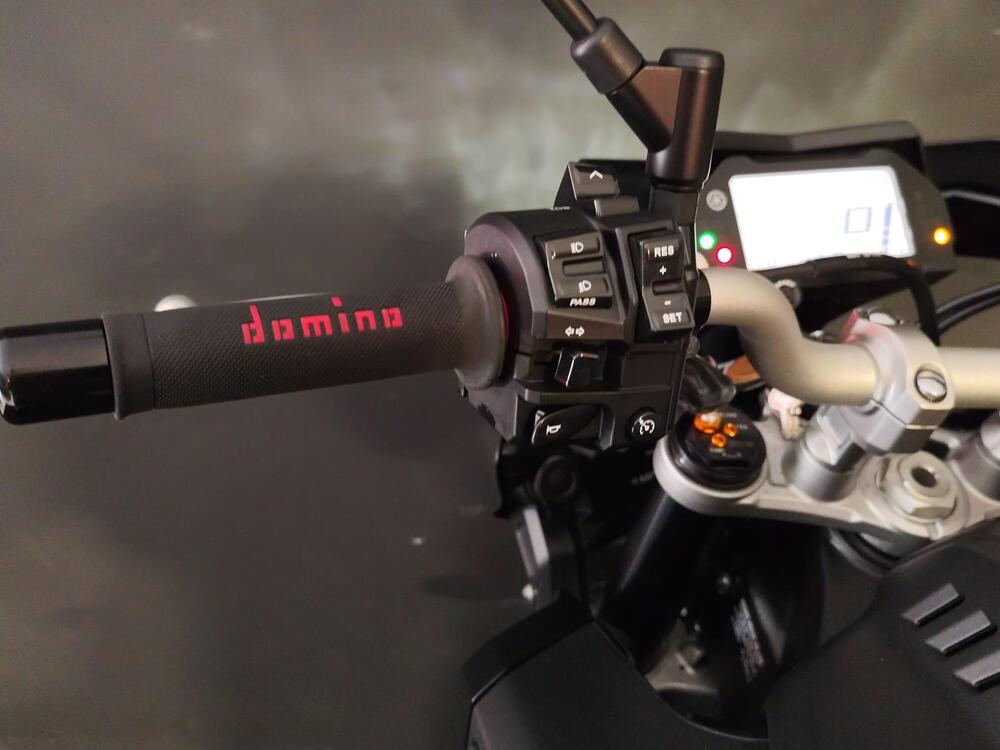 Yamaha MT-10 Tourer Edition (2017 - 20) (14)