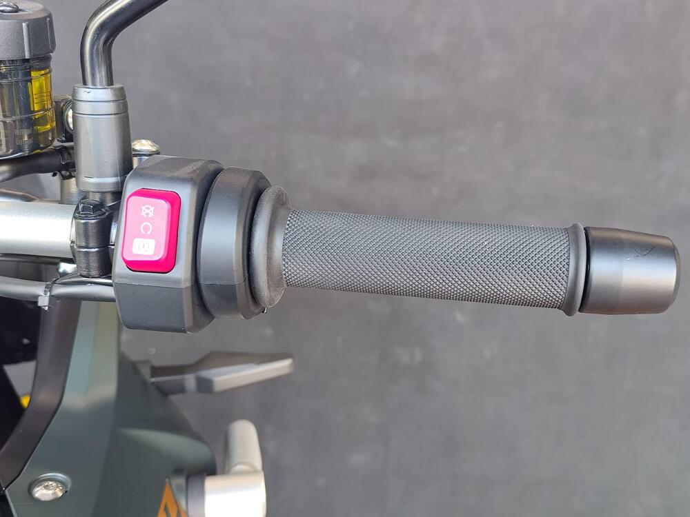 Kove 800X Pro (2024 - 25) (18)