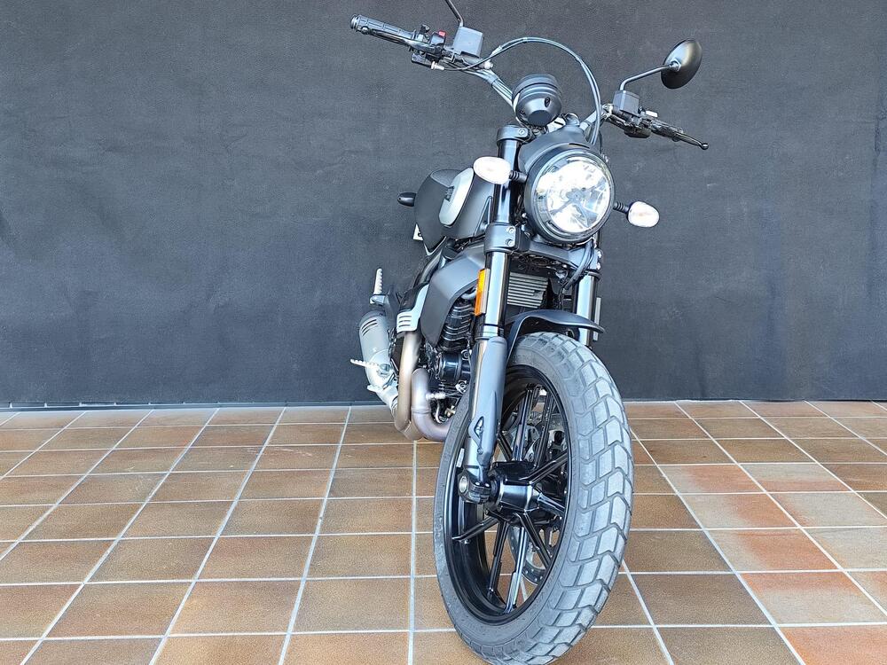 Ducati Scrambler 800 Icon Dark (2021 - 22) (3)