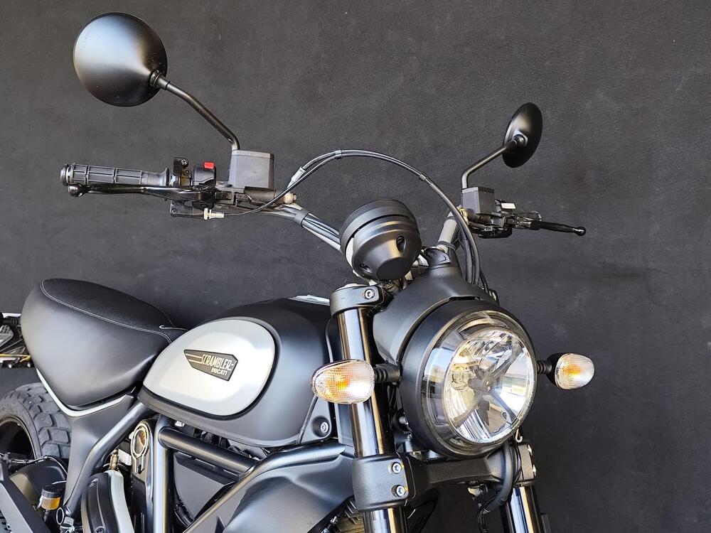 Ducati Scrambler 800 Icon Dark (2021 - 22) (8)