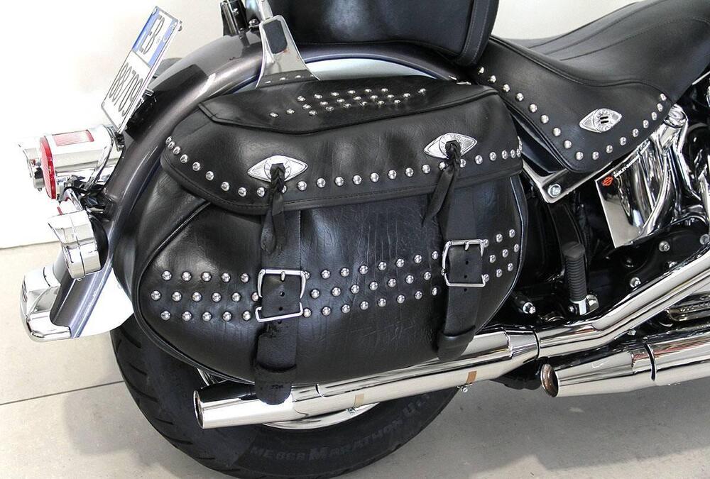 Harley-Davidson 1690 Heritage Classic (2011 - 17) - FLSTC (6)