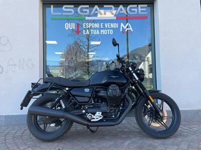 Moto Guzzi V7 Stone (2021 - 24) usata