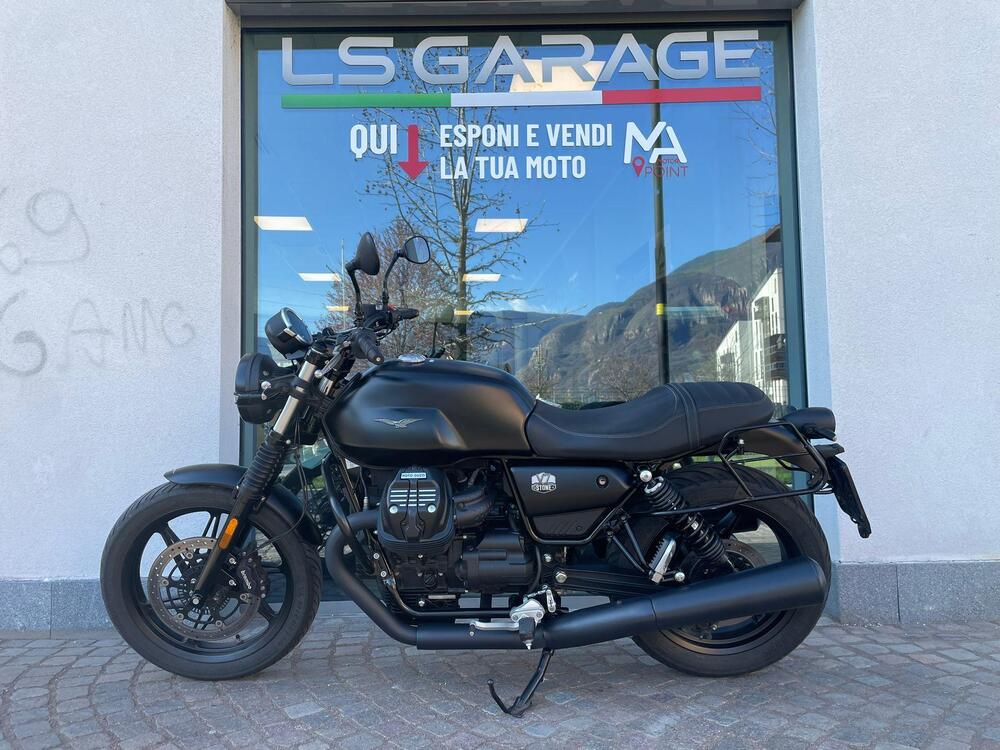 Moto Guzzi V7 Stone (2021 - 24) (2)