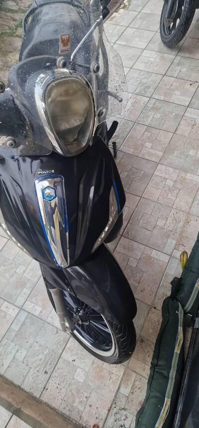 Piaggio Beverly 300 i.e. Police ABS-ASR (2017 - 20) usata