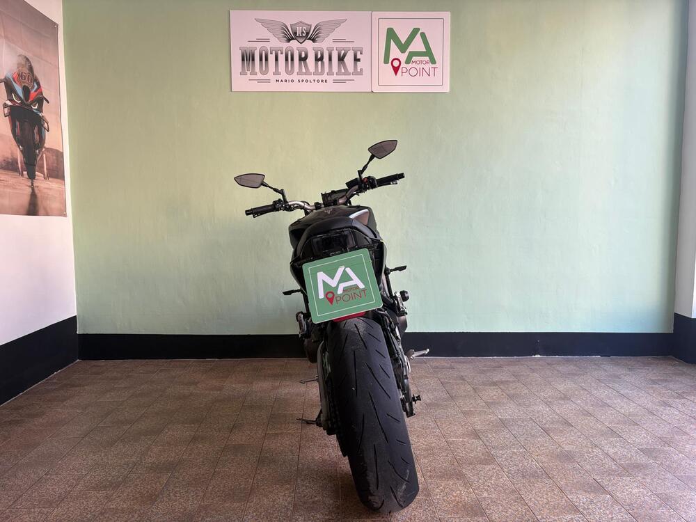 Yamaha MT-09 (2017 - 20) (4)