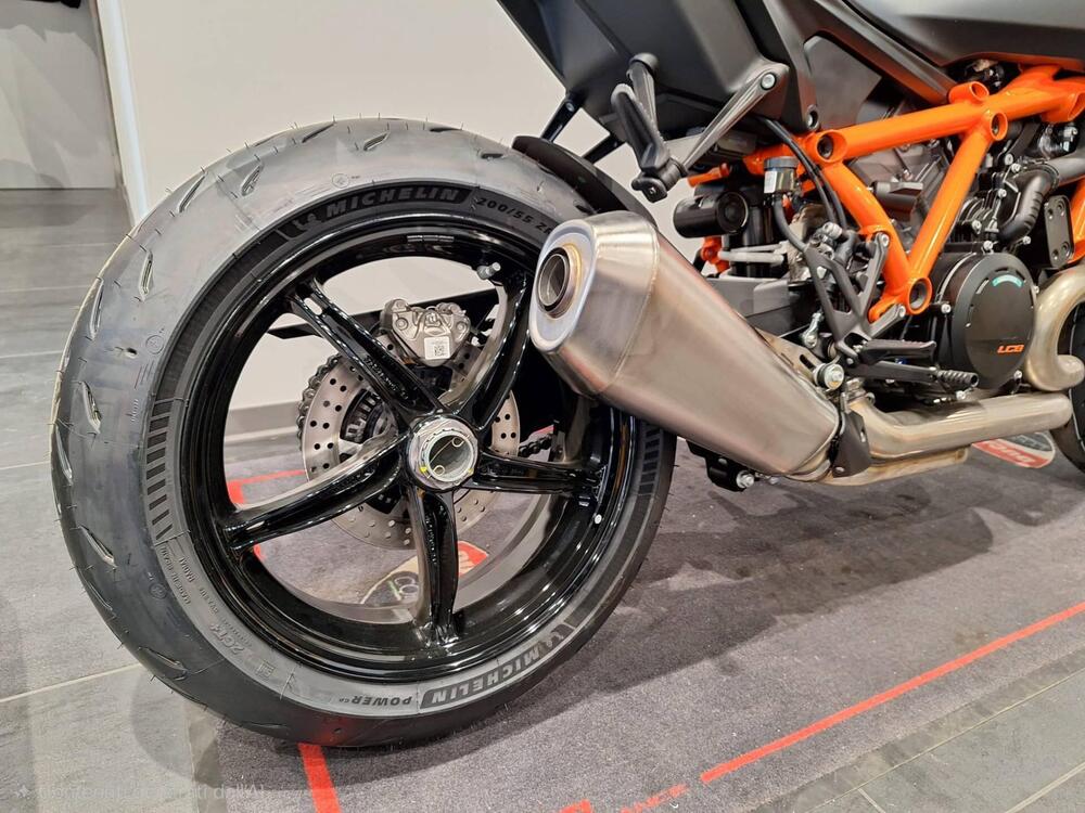 KTM 1390 Super Duke R (2024 - 26) (7)