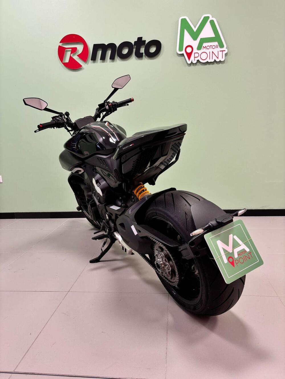 Ducati Diavel V4 (2023 - 26) (4)