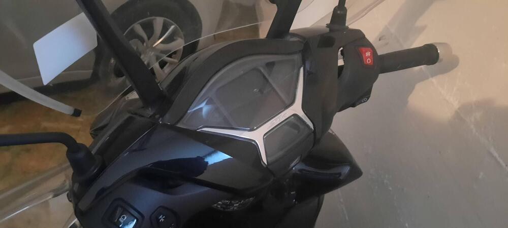 Honda SH 350 (2021 - 24) (3)