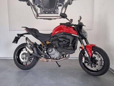 Ducati Monster 937 (2021 - 25) usata