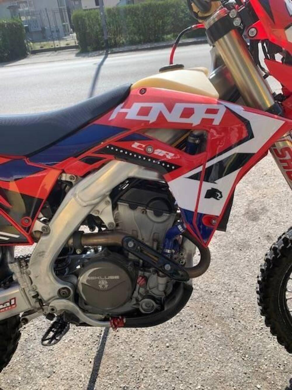 Honda CRF 250R (2017) (3)