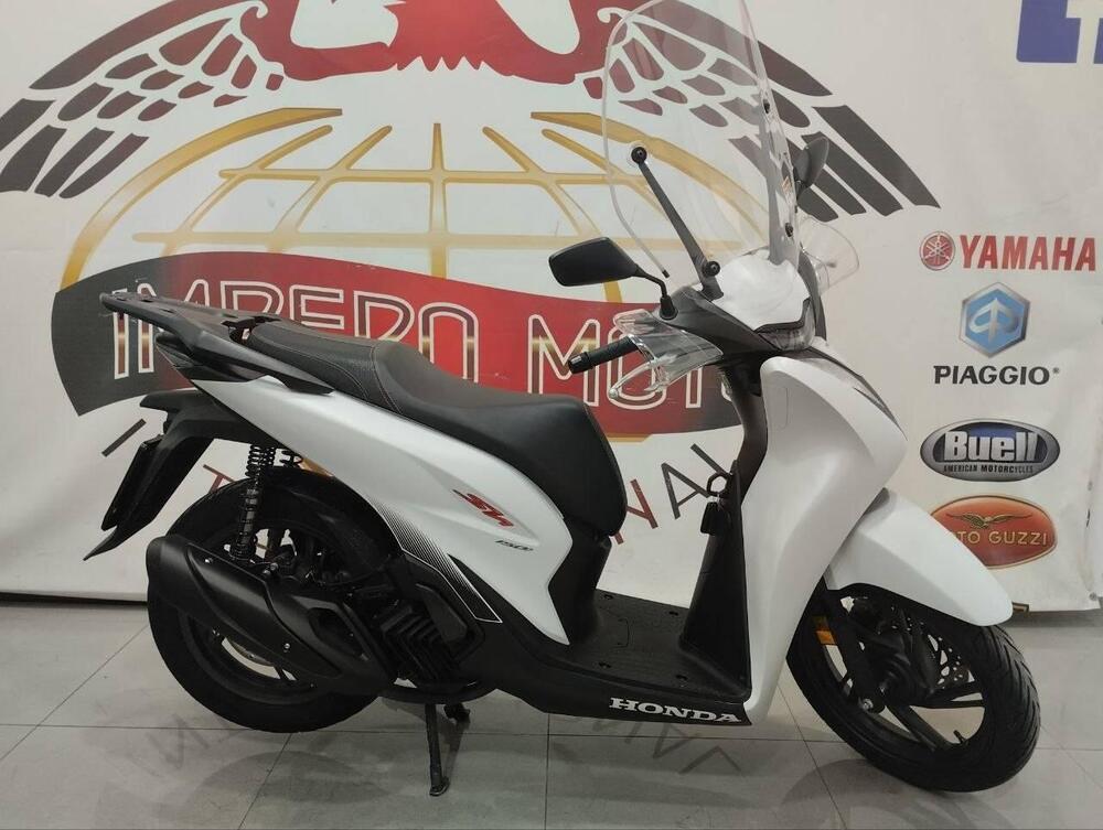 Honda SH 150i Sport (2024 - 25) (2)