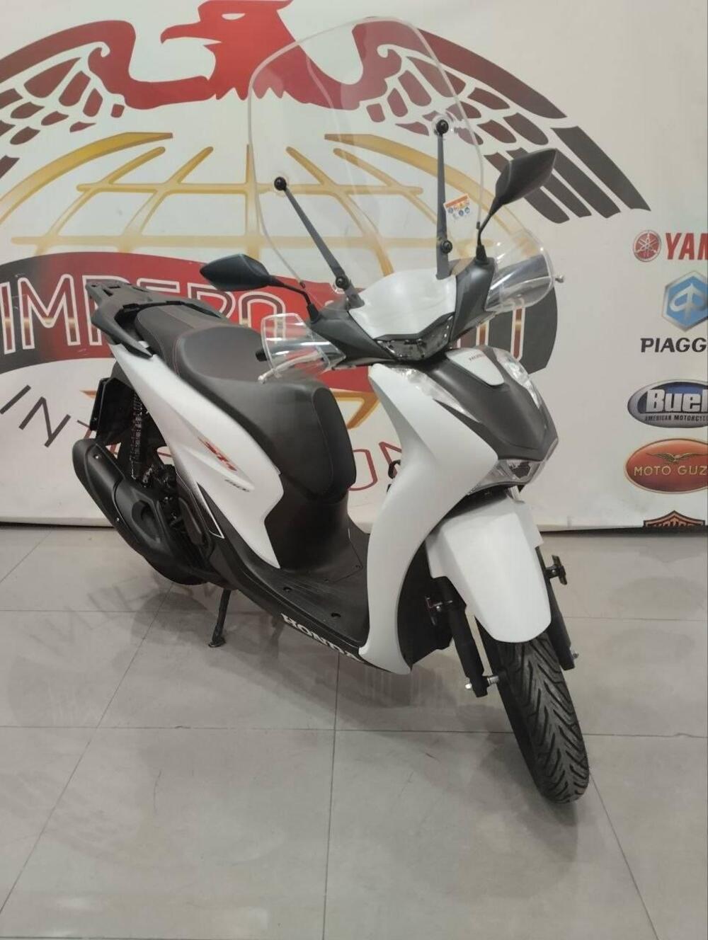 Honda SH 150i Sport (2024 - 25) (3)