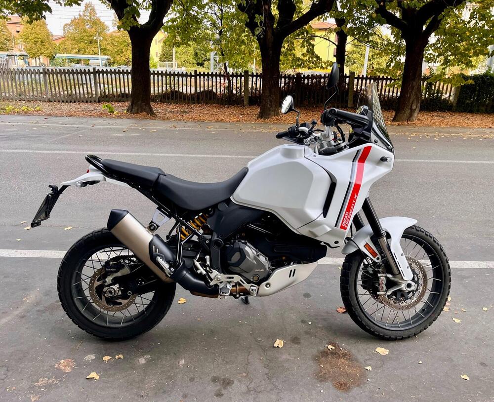 Ducati DesertX (2022 - 25) (2)