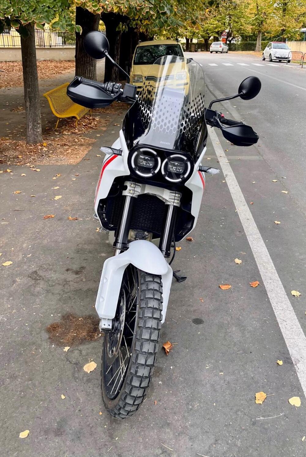 Ducati DesertX (2022 - 25) (3)