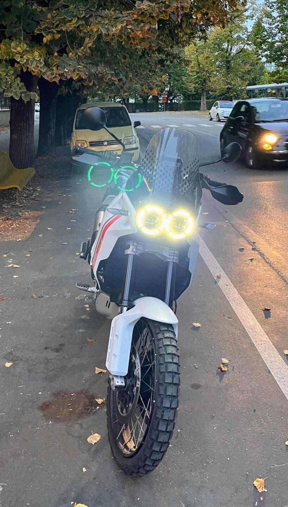 Ducati DesertX (2022 - 25) (5)