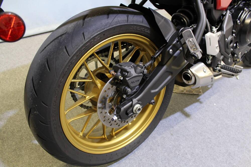 Kawasaki Z 650 RS (2025 - 26) (6)