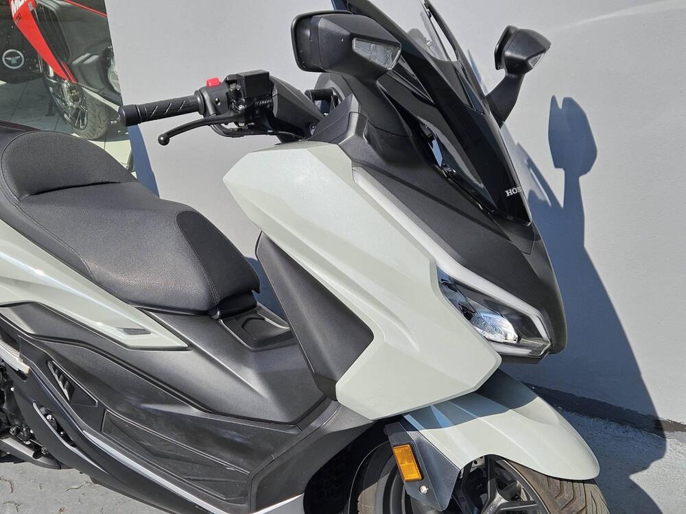 Honda Forza 350 (2022 - 24) (8)