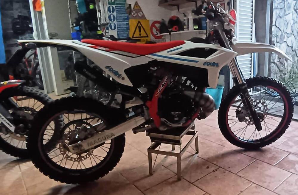 Betamotor RR 50 Enduro Sport (2021 - 26) (2)