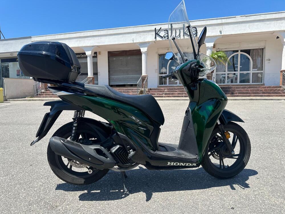 Honda SH 150i Vetro (2024 - 25) (4)