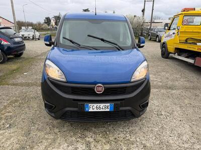 Fiat Dobl&ograve; Furgone 1.3 MJT PC-TN Cargo Lamierato del 2017 usata a Tortona